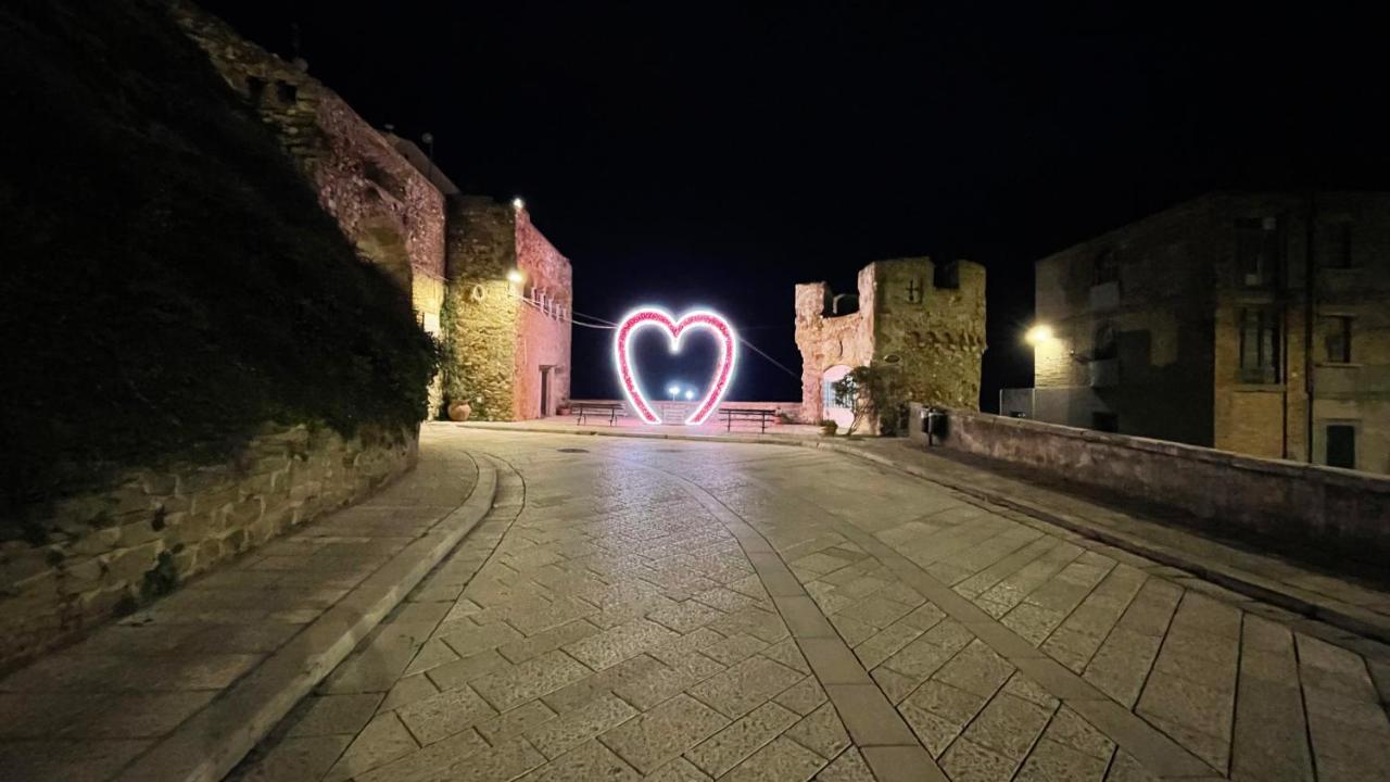Villa La Finestra Sul Porto Termoli Exterior foto